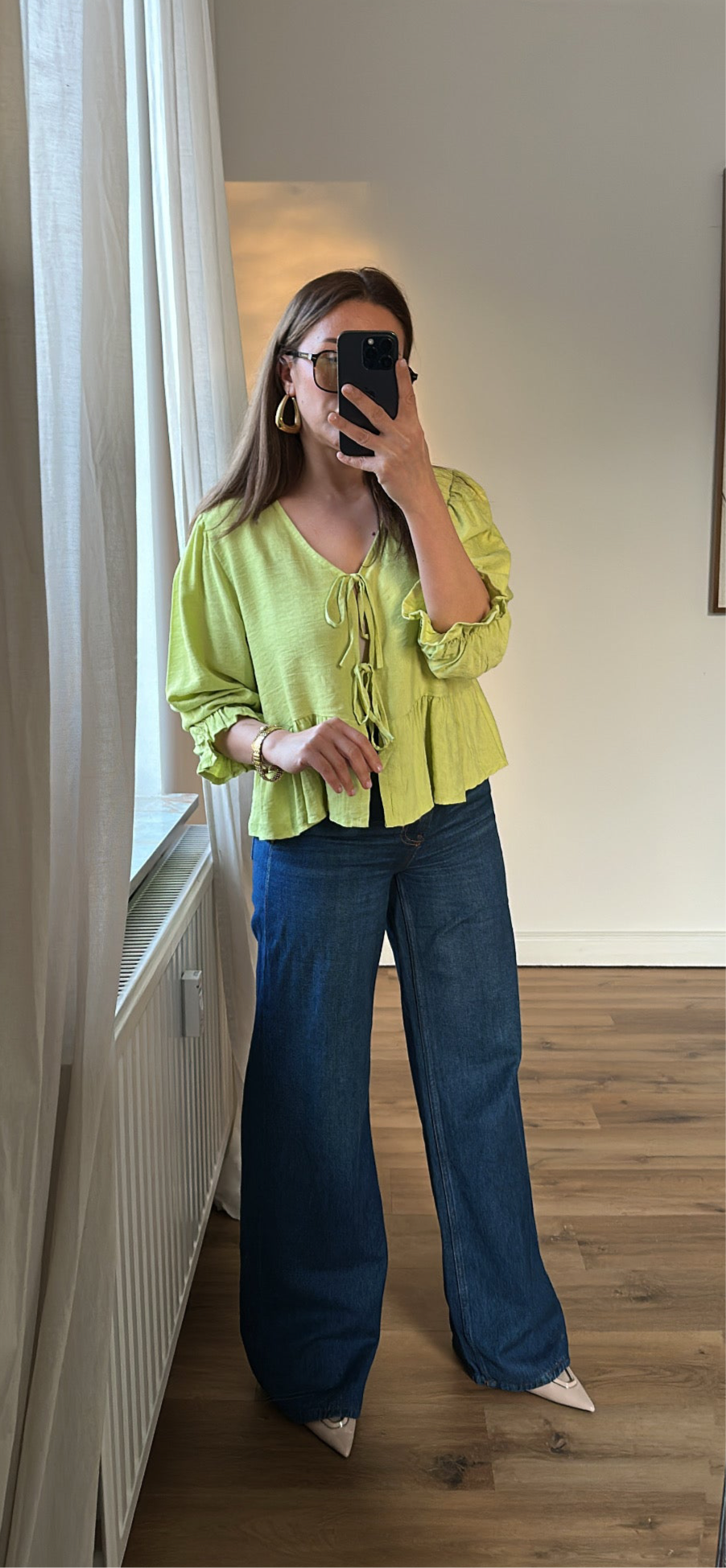 Bluse mit Schleifendetail