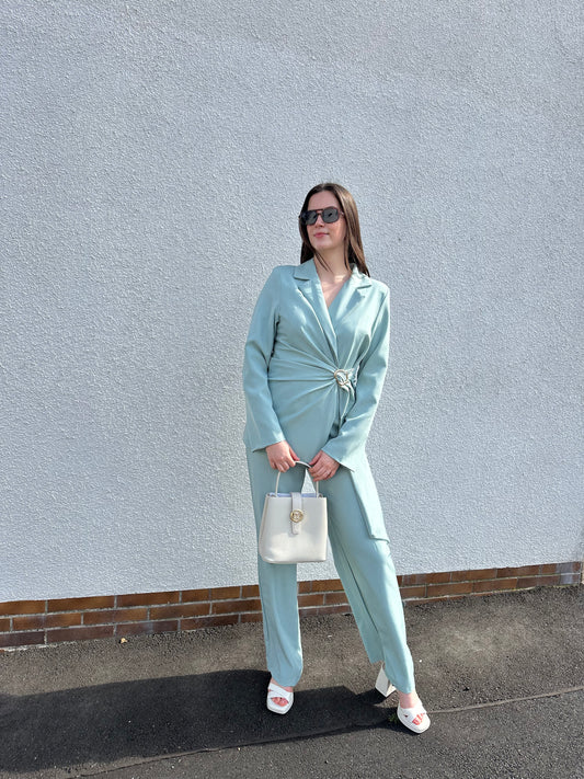 Eleganter Hose Anzug