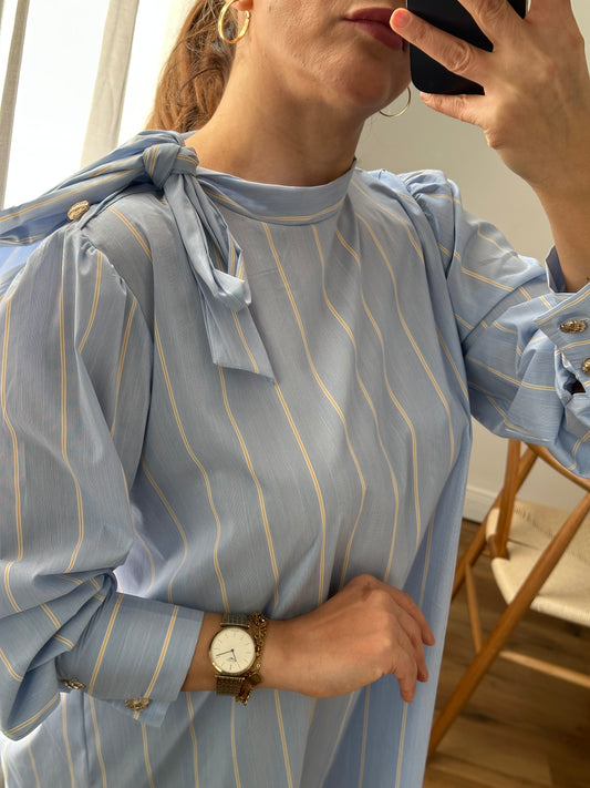 Elegante Gestreifte Bluse mit Schleifendetail