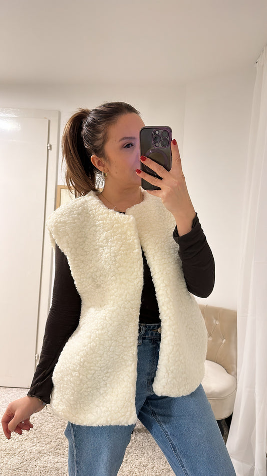 Kuschelige Teddyfell-Weste