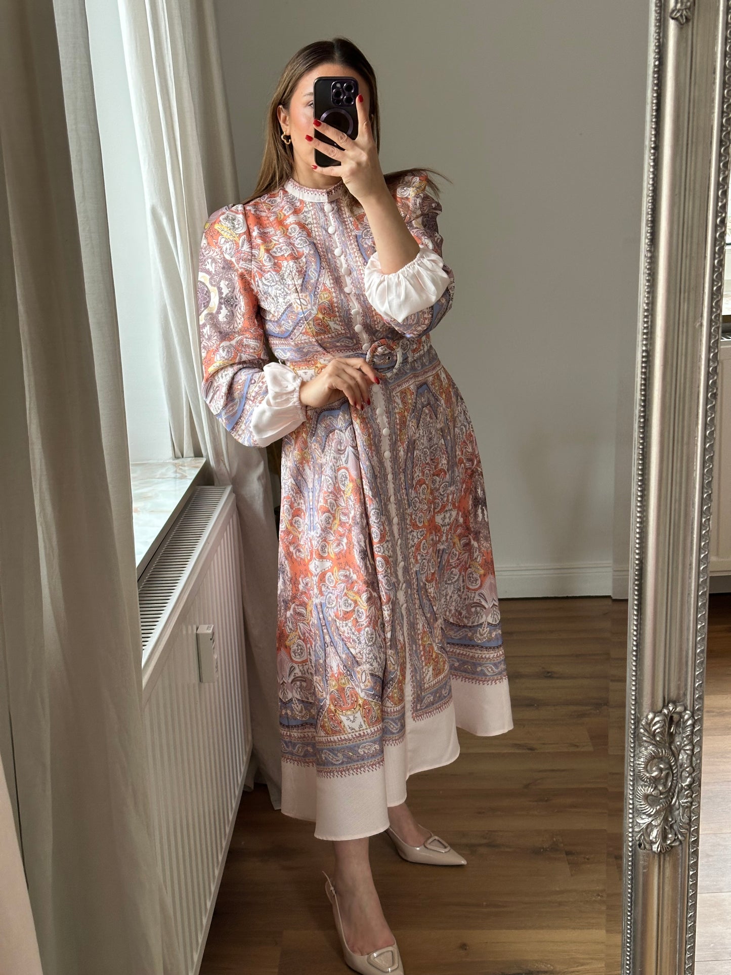 Viskosekleid mit Knöpfen & Gürtel – Stilvoll & Bequem