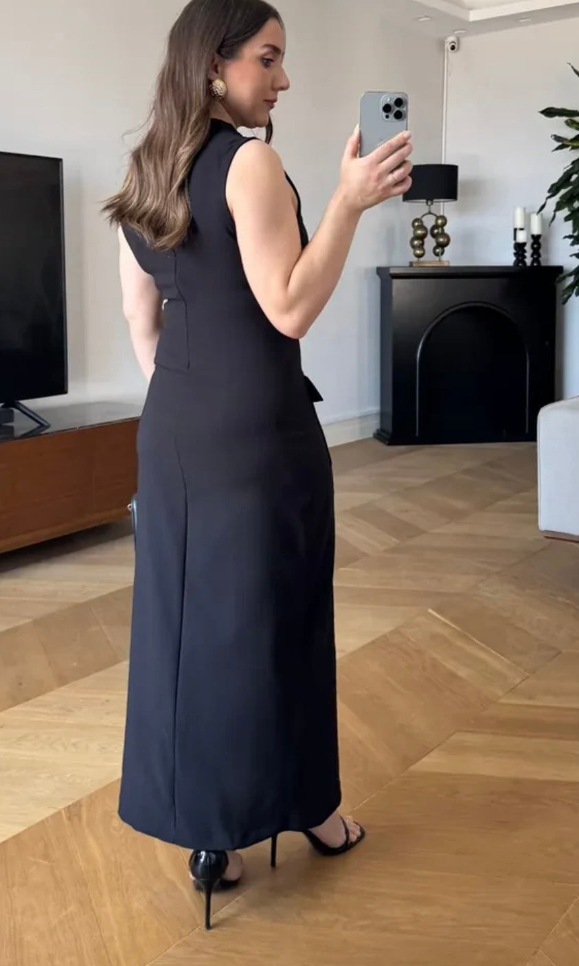 Noir Chic Kleid