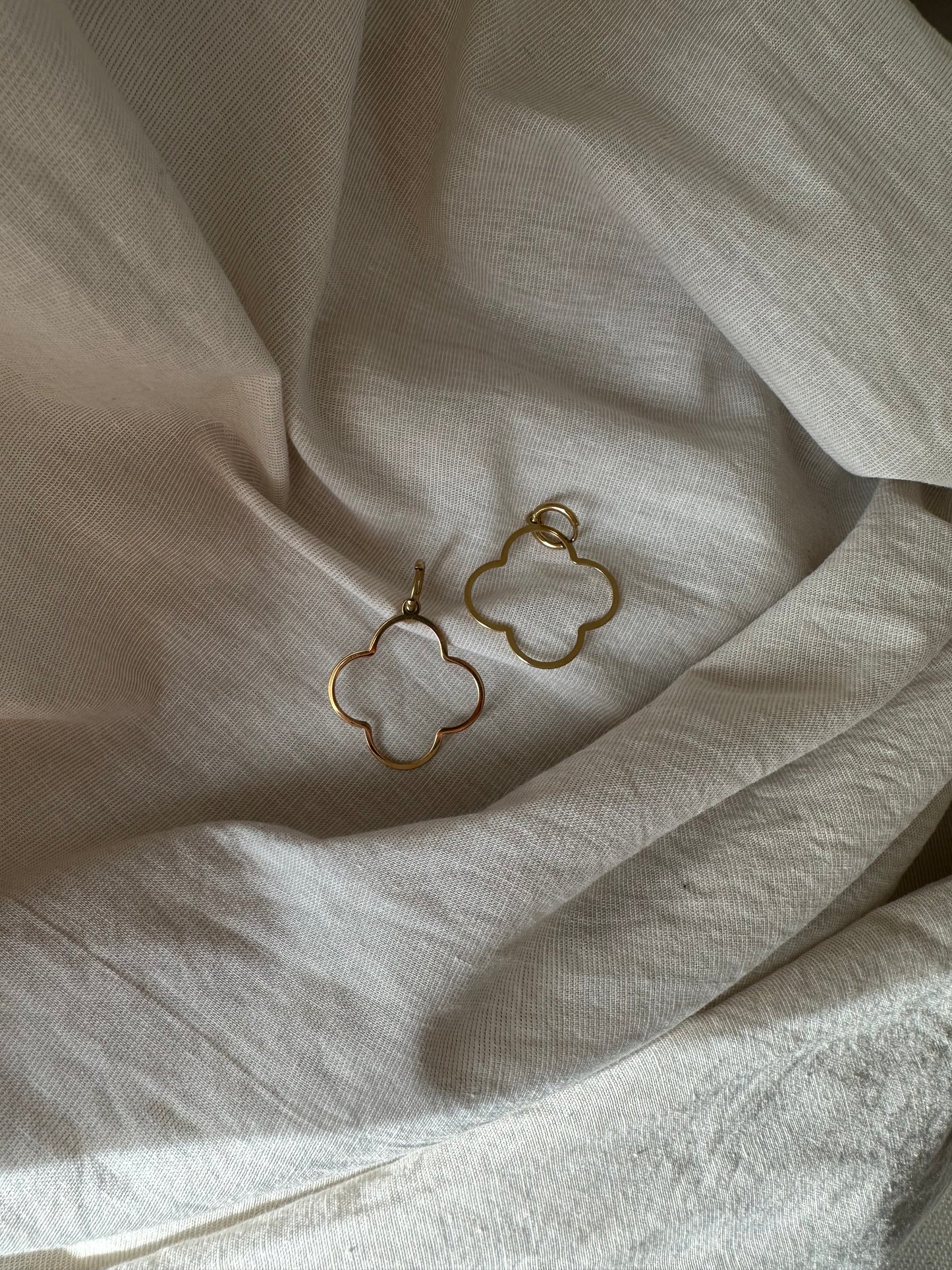 Kleeblatt Ohrringe aus Gold