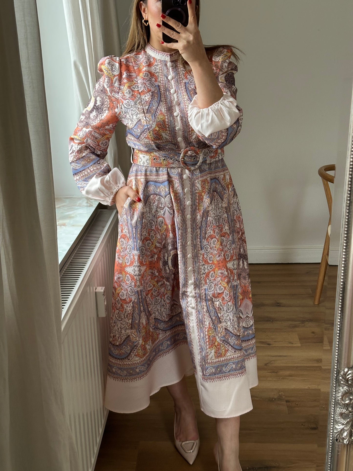 Viskosekleid mit Knöpfen & Gürtel – Stilvoll & Bequem