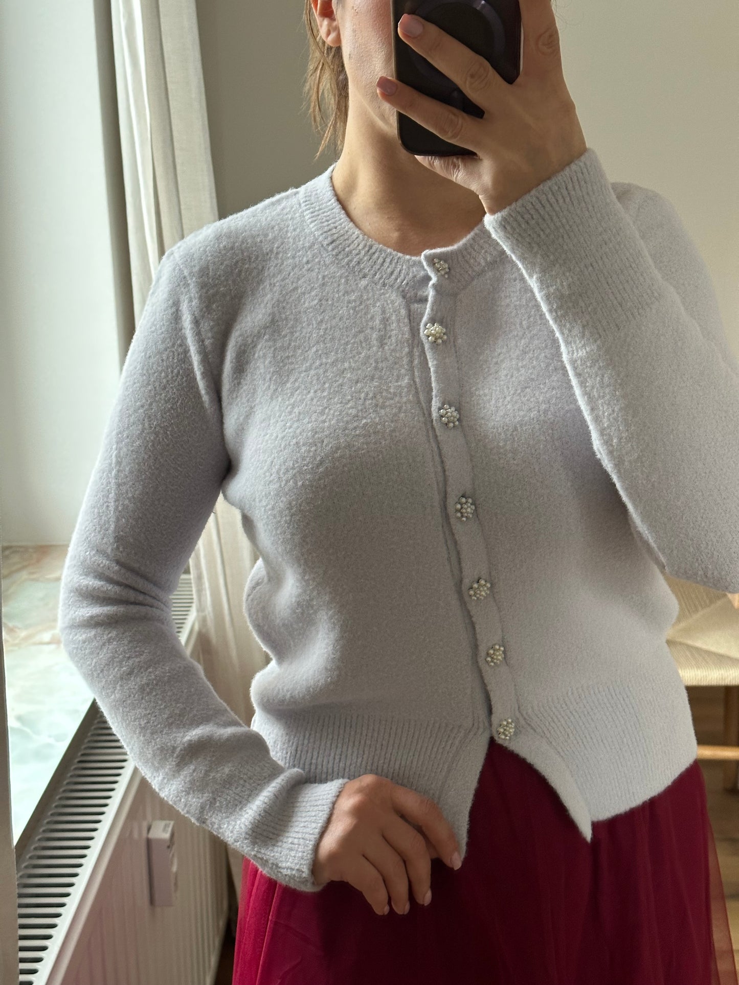 Eleganter Strick-Cardigan mit Perlenknöpfen