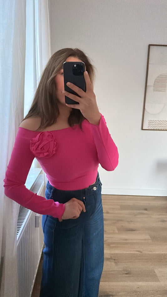 Elastisches Oberteil mit abnehmbarer Blume