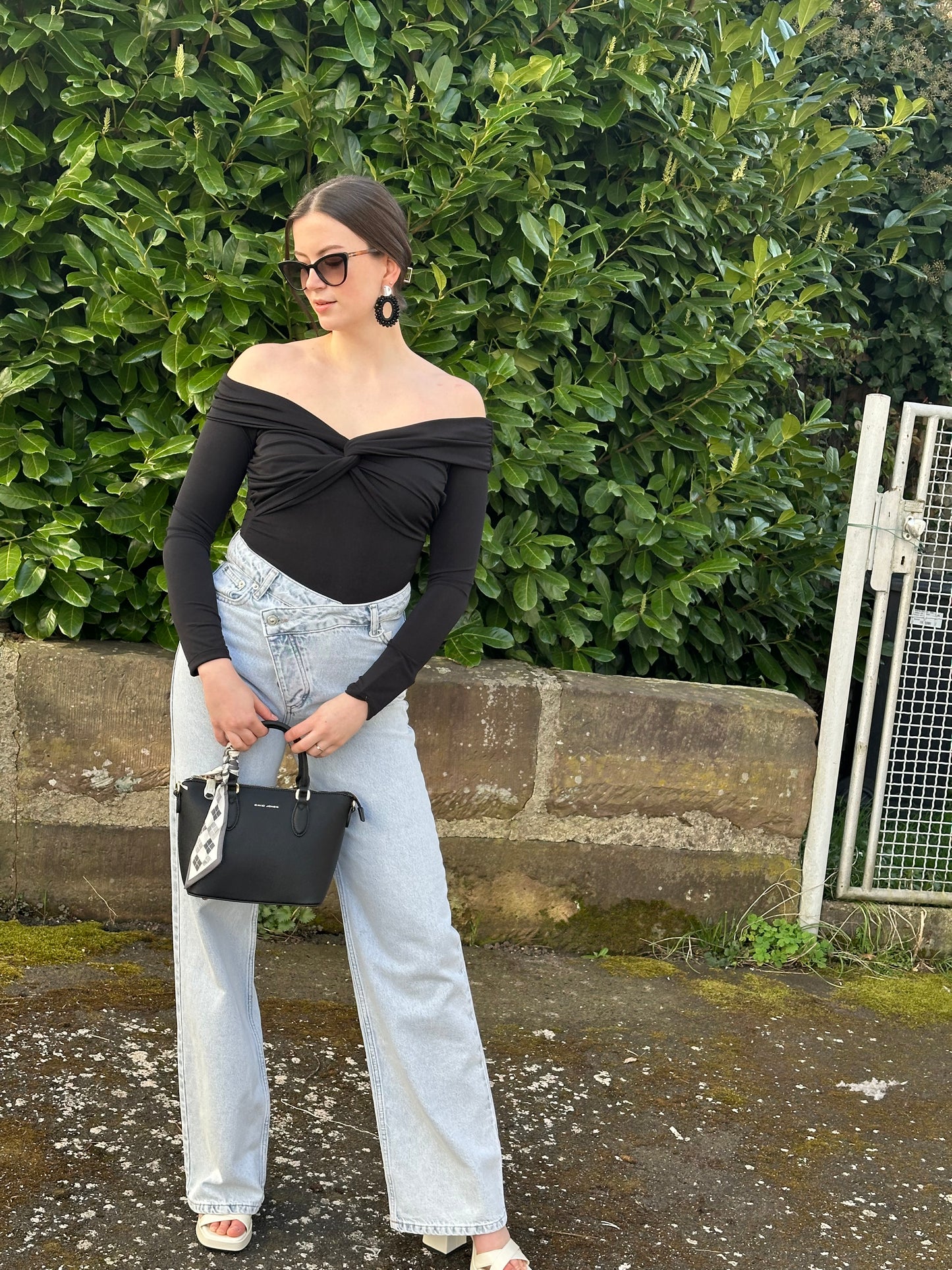 Schulterfreier Body – Elegant & Sportlich