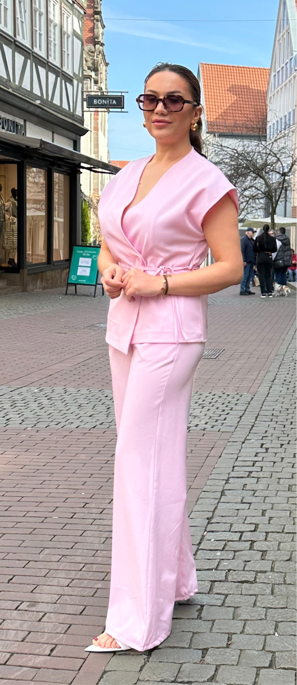 Zweiteiliges elegantes Set – Stil & Komfort in Rosa