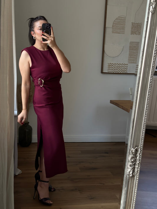 Midi kleid mit goldfarbener applikation