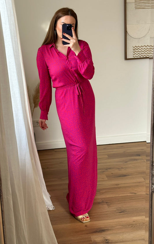 Pinkes Kleid mit Leopardenmuster