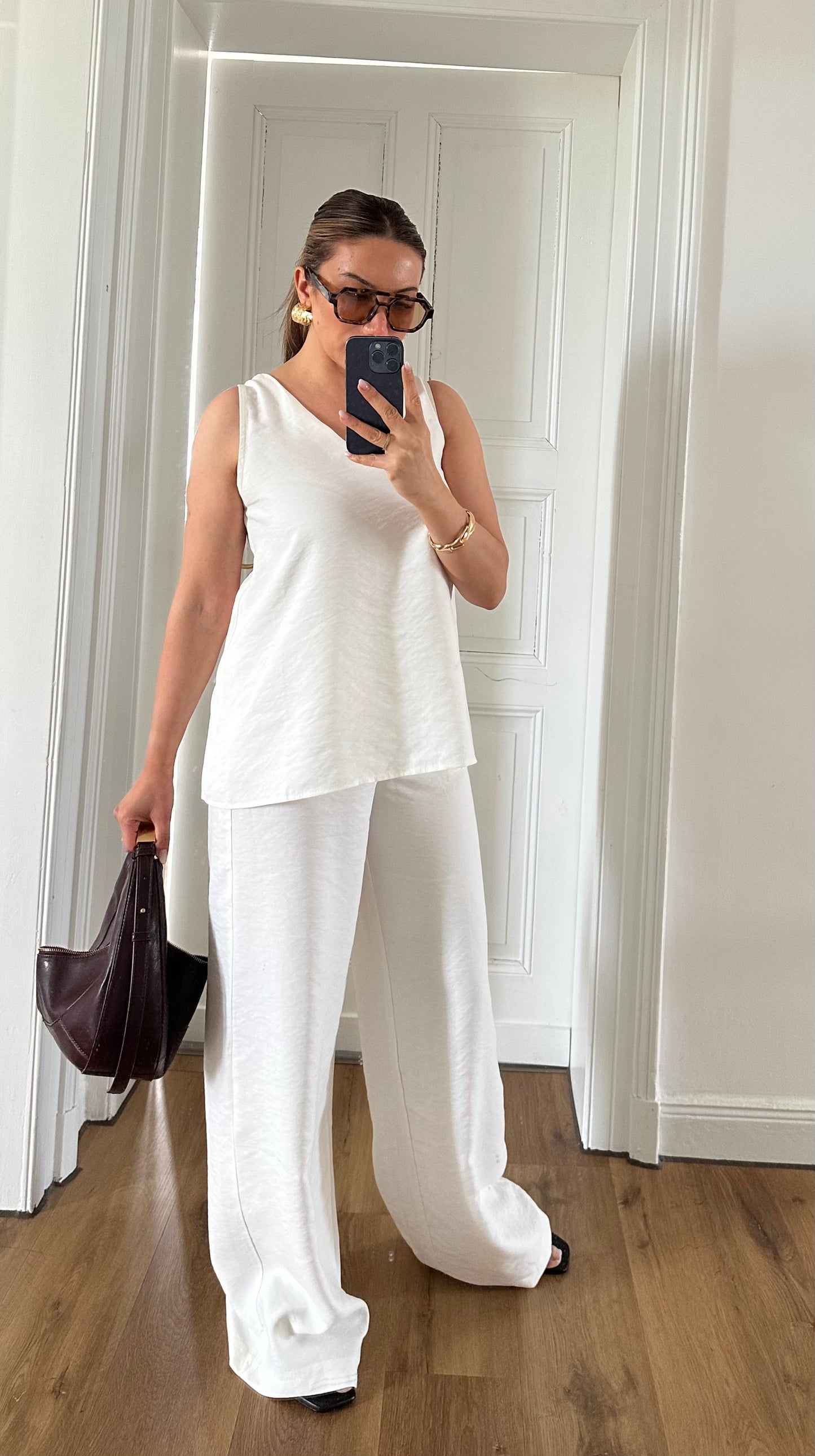 Zweiteiler “Pure Eleganz” – in Weiß