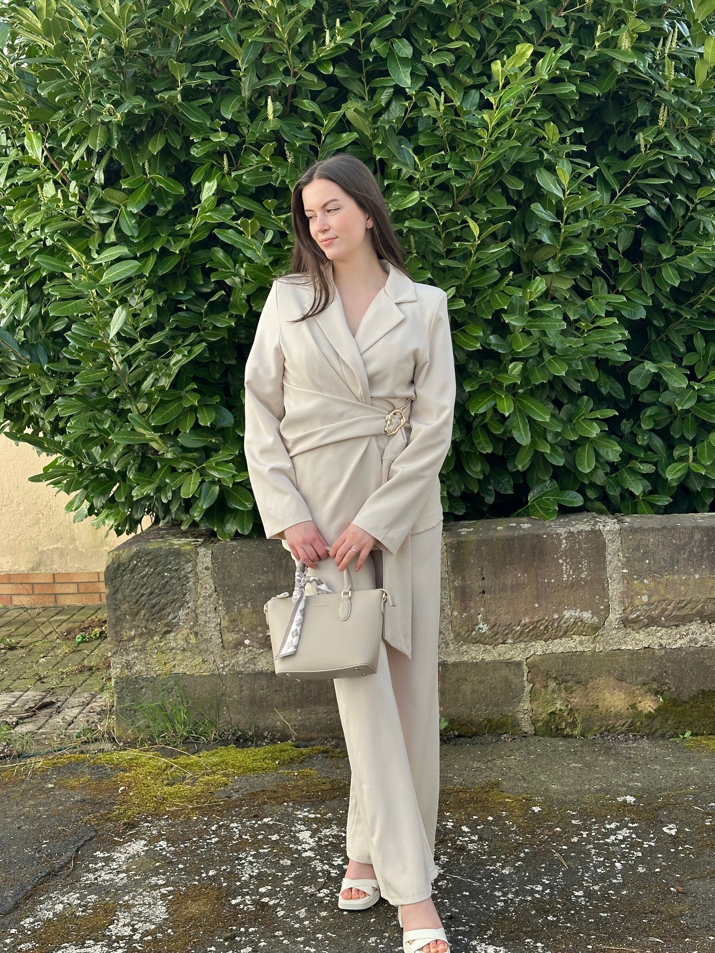 Eleganter Hose Anzug