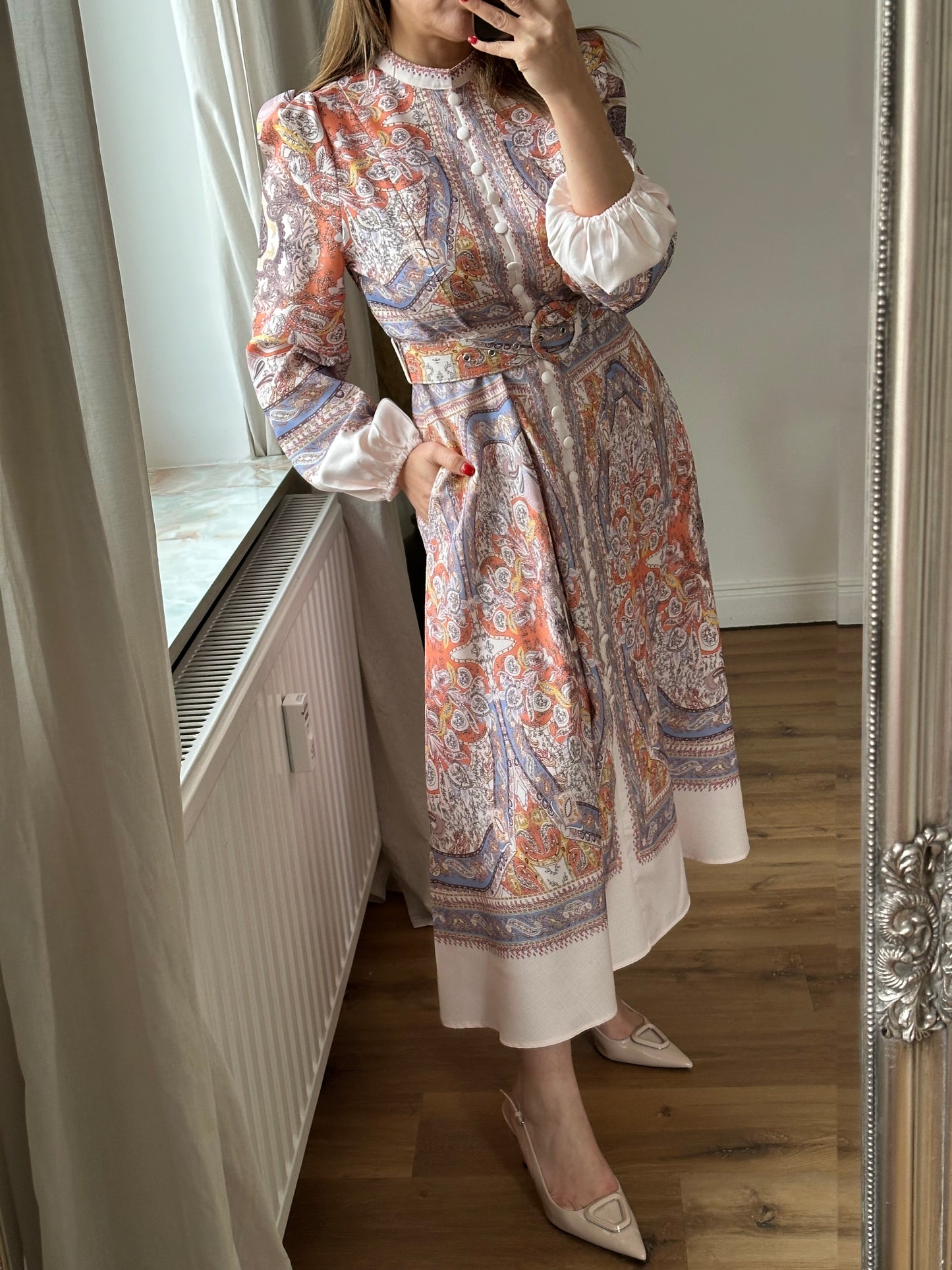 Viskosekleid mit Knöpfen & Gürtel – Stilvoll & Bequem