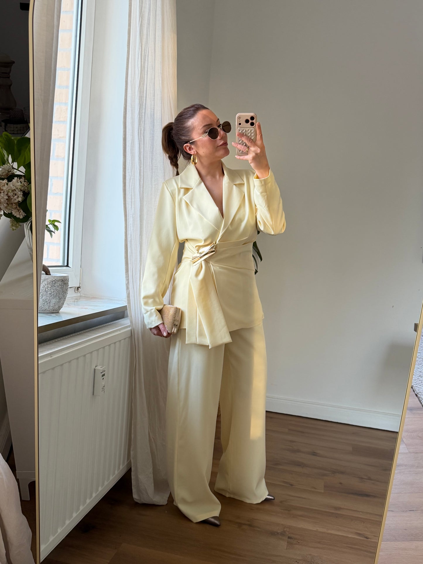 Eleganter Hose Anzug