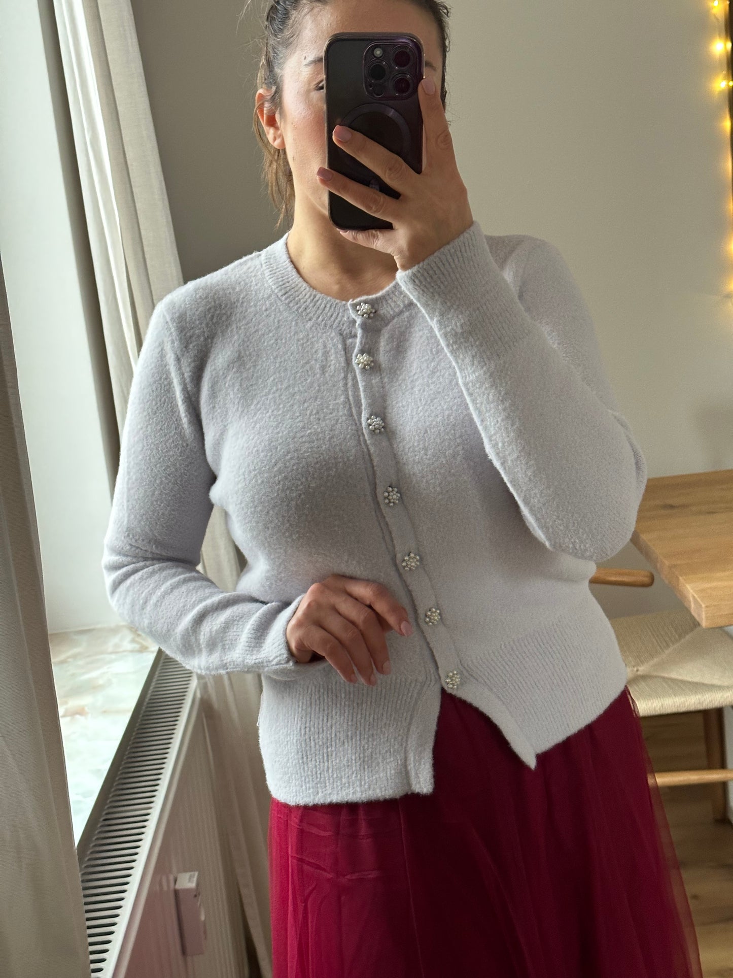 Eleganter Strick-Cardigan mit Perlenknöpfen